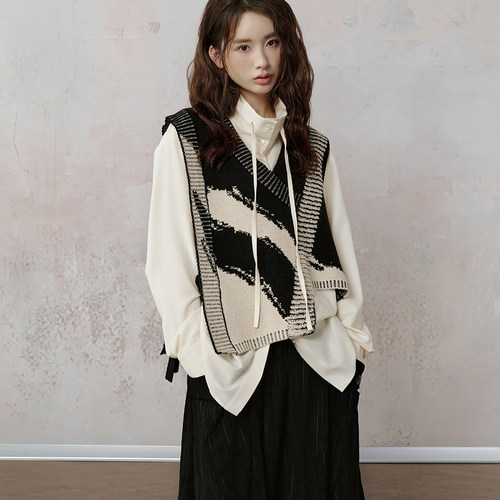 JfYanYanv领叠穿针织开春马甲女