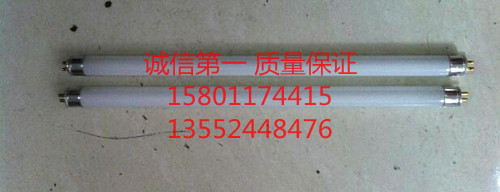 韩国奔驰/双龙面包/MB100/上海汇众伊思坦纳/室内中间顶灯灯管