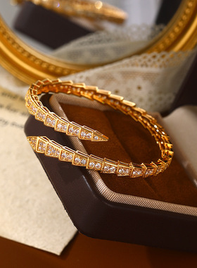 新款满钻蛇骨手镯时尚欧美气质轻奢高级感潮流手环女灵蛇个性独特