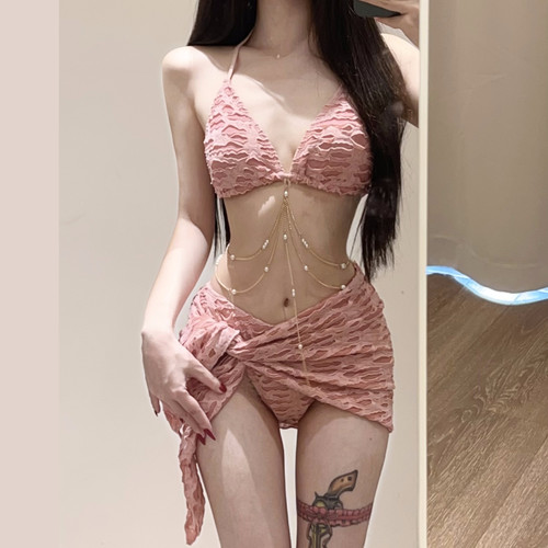 世可儿粉色高级感沙滩比基尼
