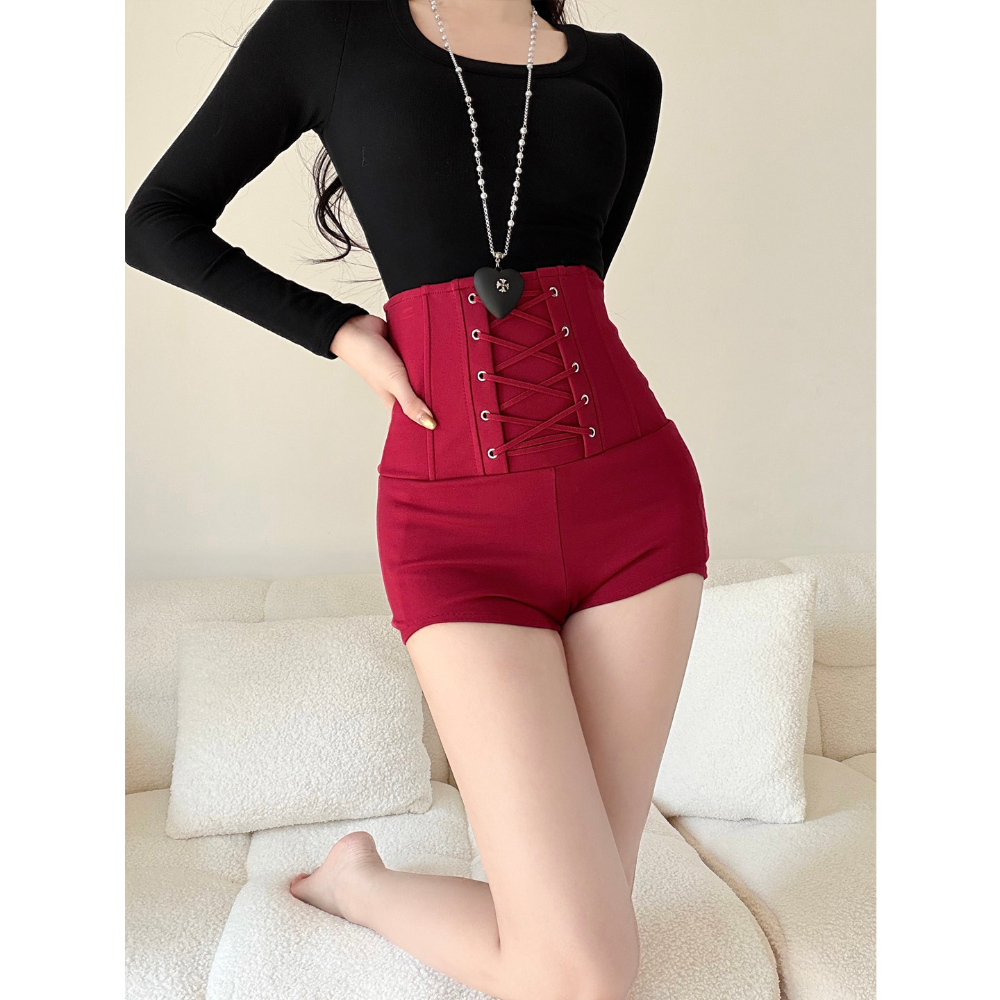 韩系辣妹性感绑带鱼骨高腰短裤腰封收腰显瘦大长腿丰胯裤热裤女裤,女装/女士精品,休闲裤,淘宝优惠券,粉丝福利购,淘宝优惠卷