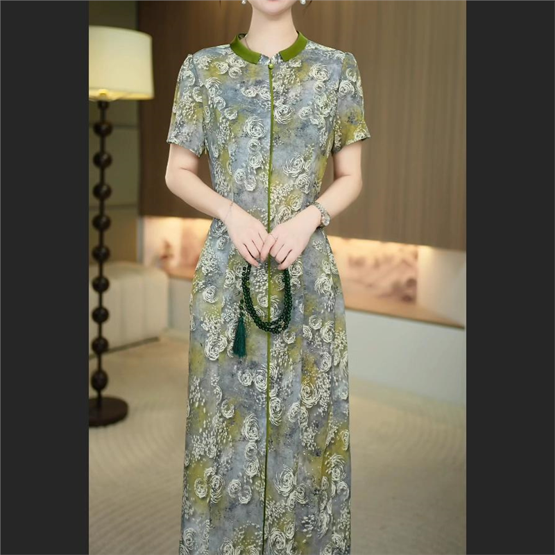 连衣裙2025新款今年流行爆款女妈妈装夏季新中式中长款复古风气质
