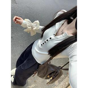 百搭基础款 美式 辣妹修身 T恤女秋季 简约打底上衣ins 白色半开领长袖