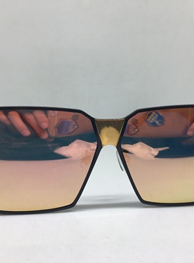 IRRESISTOR黑色大框太阳镜潮墨镜女韩国产