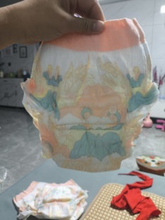 小彩裤小童辰龙纸尿裤婴儿拉拉裤超薄透气男女宝宝专用新初生尿