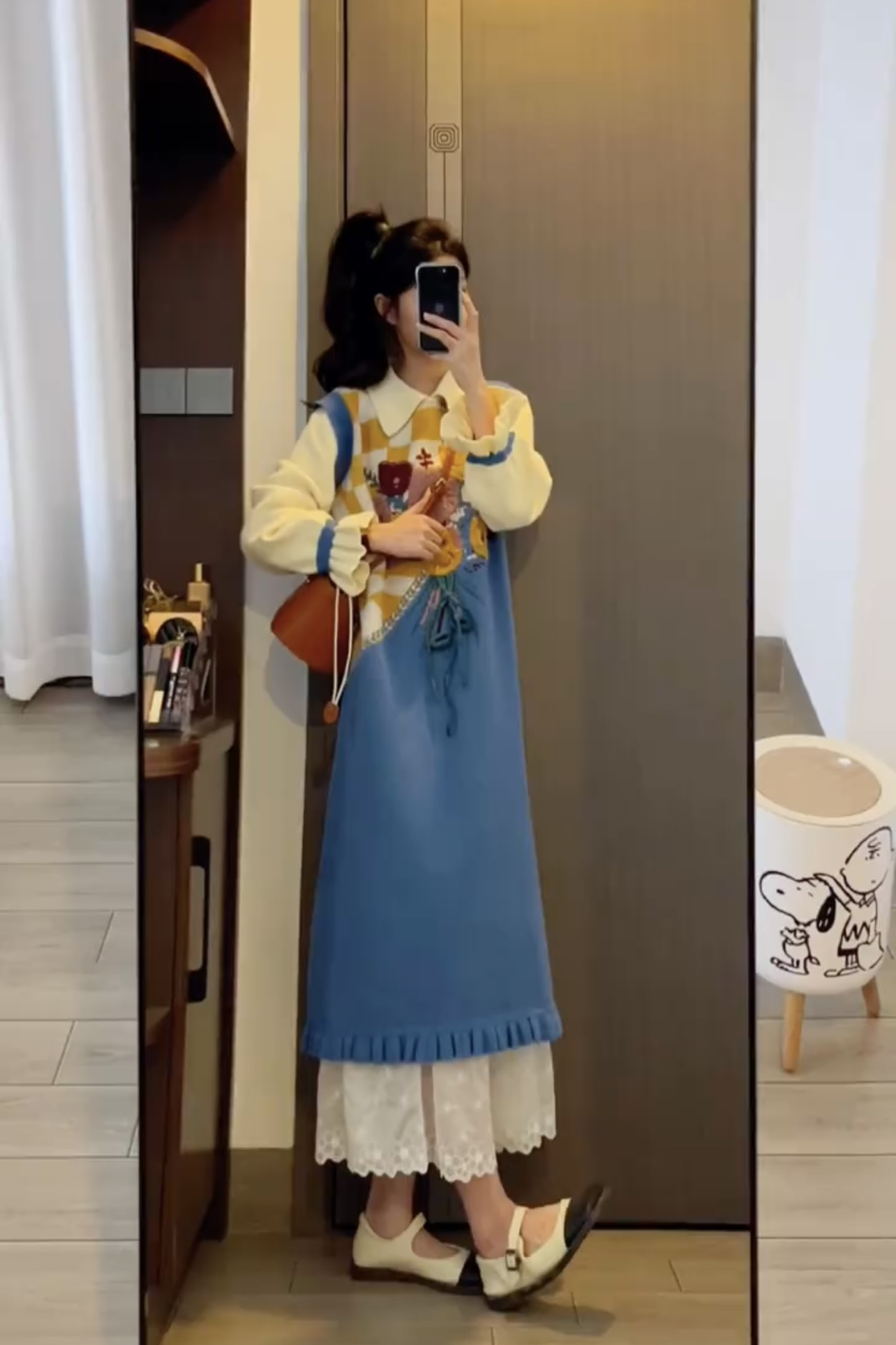 2026冬新款减龄时尚好看小清新显瘦花束毛巾绣拼色毛衣裙连衣裙潮