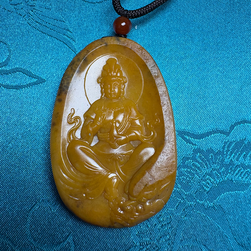玉尊堂新疆和田玉羊脂玉精品苏工挂件吊坠黄皮红沁籽料皮观音菩萨