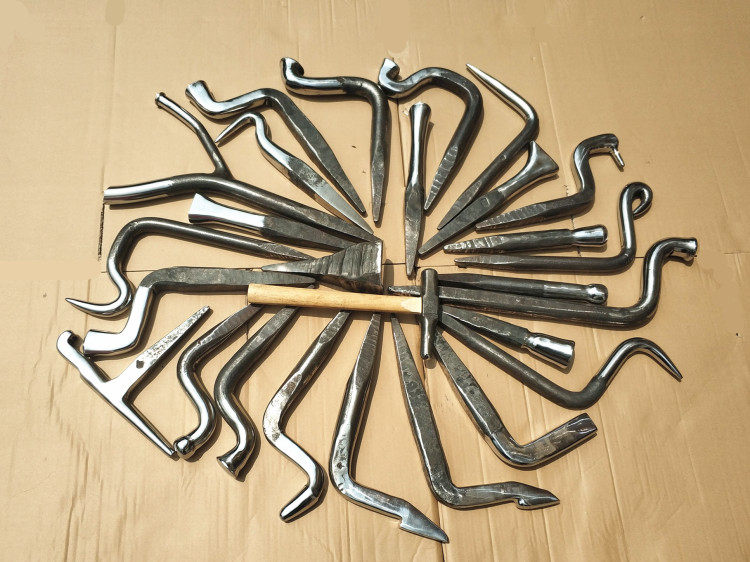 热卖手工鸟口铁马锻打金银铜器壶匠专用杯碟盘制作敲容器砧具新品