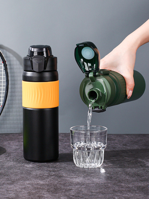 运动保温杯大容量食品级直饮男生水杯2024全新316不锈钢学生杯