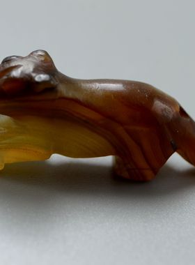 千年缠丝玛瑙坠子小动物古珠猫咪型挂件古董潮流饰品玉石佩饰开门