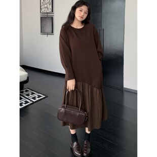 设计感拼接鱼尾连衣裙女2026秋冬季新款宽松显瘦遮肉打底连衣裙潮