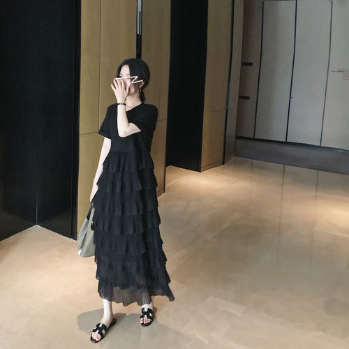 休闲风蛋糕裙混纺纯色拼接