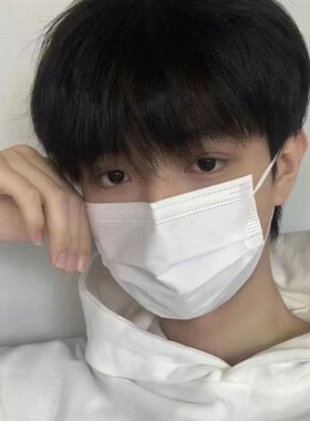 白色口罩ins高颜值新款个性时尚一次性防护口网红三层成人