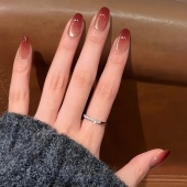 酒渍红茶猫眼穿戴甲新年氛围感美甲黄皮显白高品质可拆卸指甲