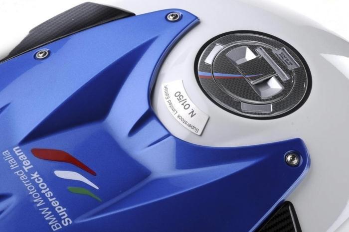 S1000RRHP4真碳纤维贴油箱盖