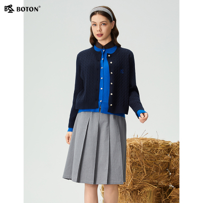 波顿女款V领修身毛衣开衫
