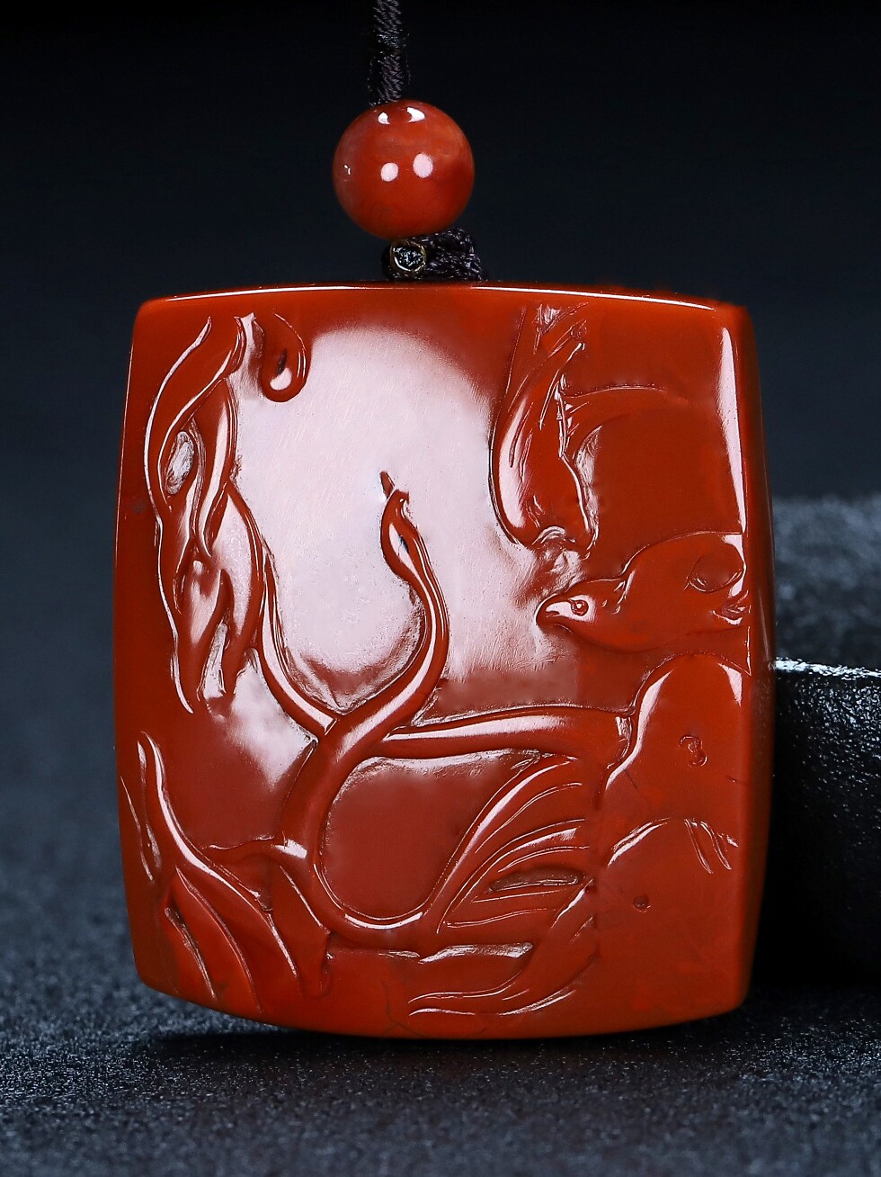 天然凉山南红玛瑙柿子红吊坠 花鸟挂件 燕归来  男女款90