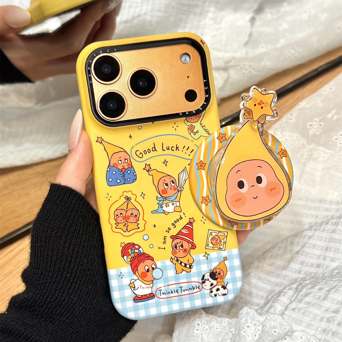 拼色格子纹油画星星小人旋转磁吸支架适用于iphone17promax苹果14手机壳15新款16pro女13菲林硬壳17pm防摔套