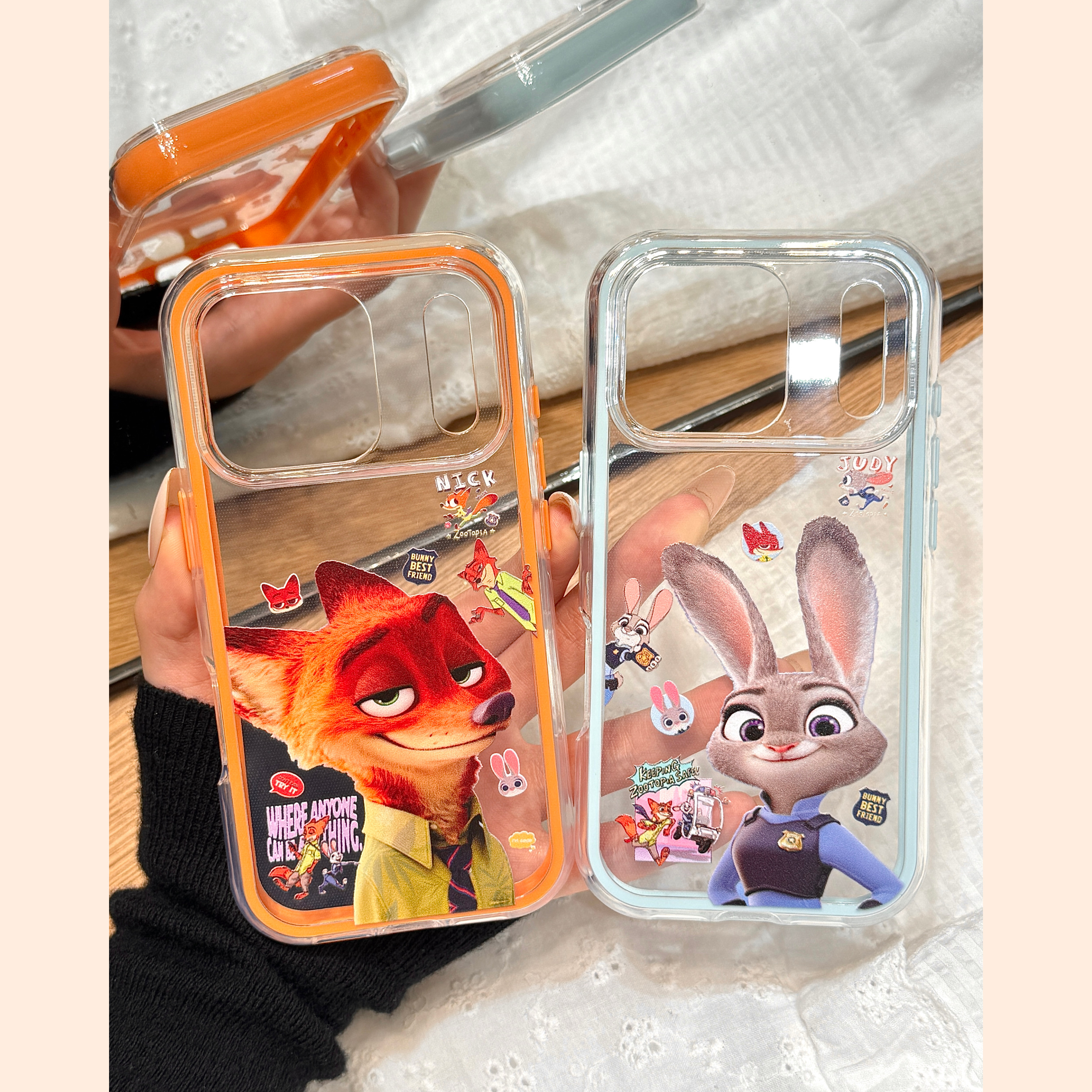 超火卡通动漫疯狂动物城朱迪尼克适用于iphone17promax苹果14手机壳15新款16pro女13情侣17pm透明硅胶防摔套