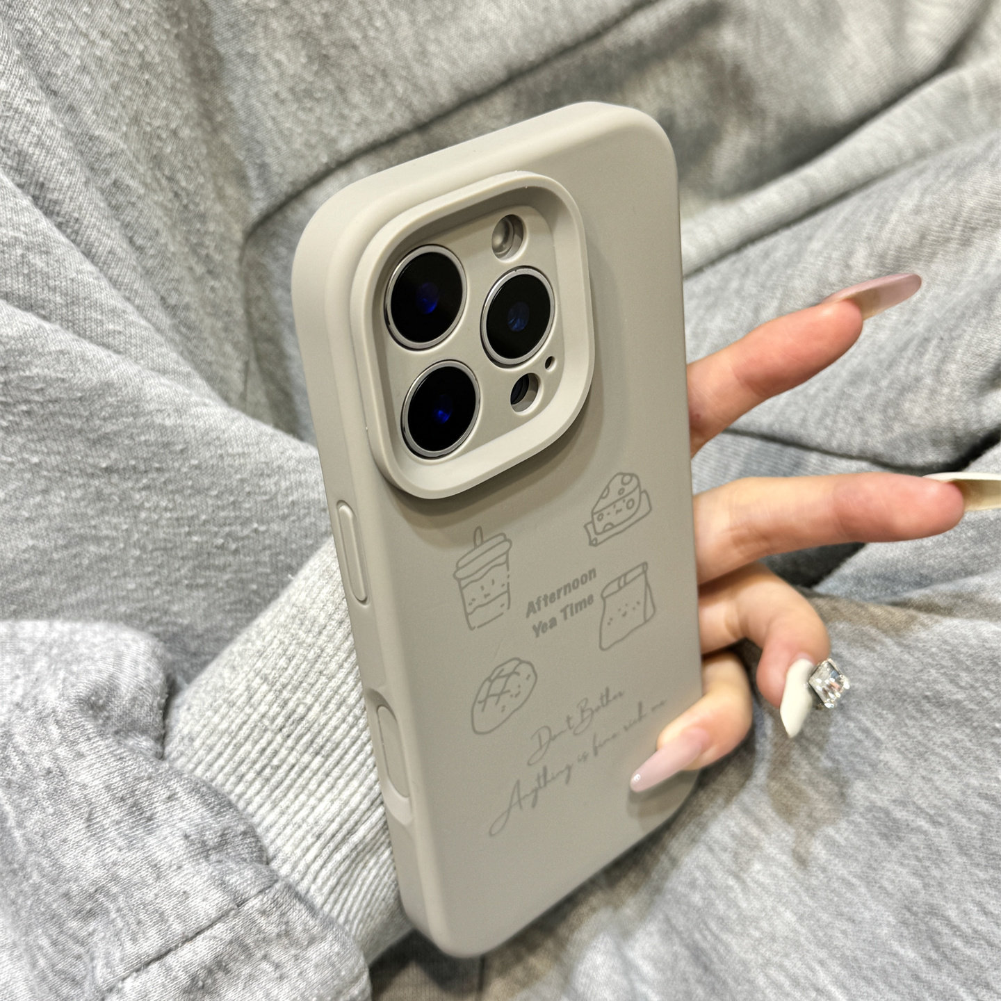 岩石灰色线条下午茶小蛋糕磨砂液态硅胶适用于iphone17promax苹果14手机壳15新款16pro女13全包17pm防摔软壳,3C数码配件,手机保护套/壳,淘宝优惠券,粉丝福利购,淘宝优惠卷