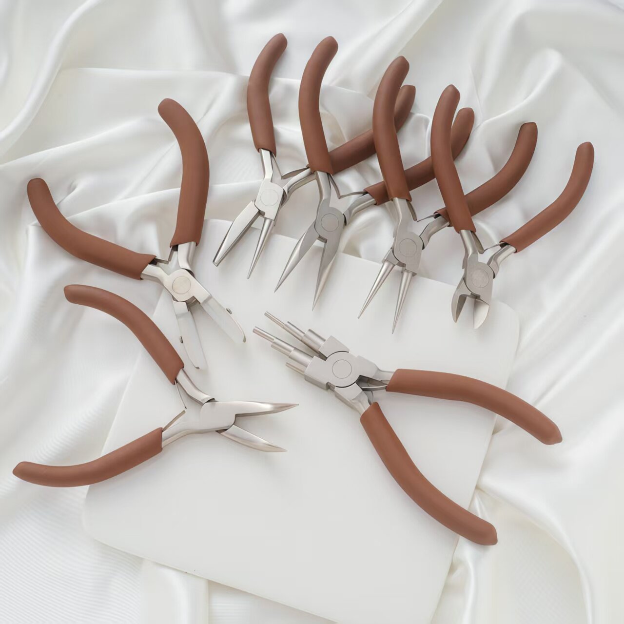 进口碳钢尖嘴钳子手工diy工具珠宝首饰钳圆嘴钳弯嘴剪钳串珠绕线,饰品/流行首饰/时尚饰品新,其他DIY饰品配件,淘宝优惠券,粉丝福利购,淘宝优惠卷