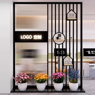 公司入户铁艺形象墙家用玄关隔断办公室进门发光logo玻璃屏风隔断