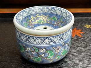 日瓷名家其泉染锦唐草纹建水。