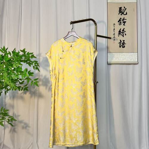 【沐棠-连衣裙】新中式国风 缎面刻花 40姆米 坎肩飞袖连衣裙