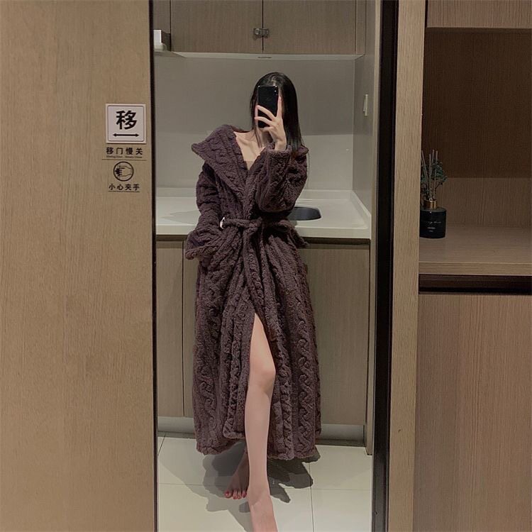 法兰绒睡袍睡衣女秋冬季加绒加厚睡袍/浴袍