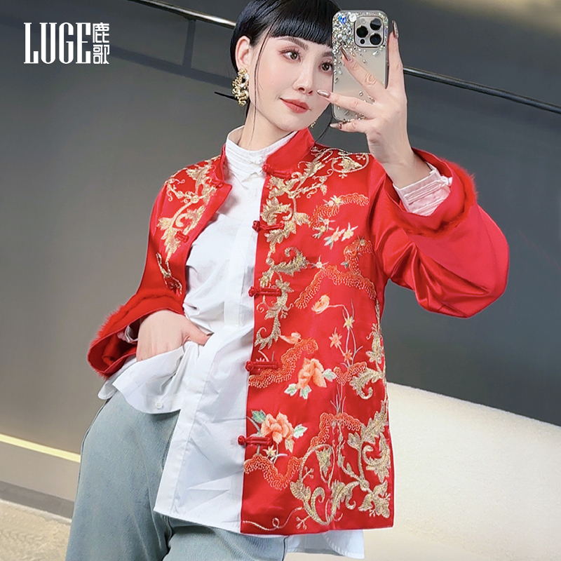 新中式盘扣刺绣红色外套女