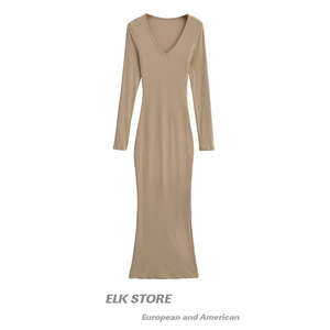 卡戴珊同款秋季性感辣妹修身显瘦包臀黑色v领长袖连衣裙平替长裙