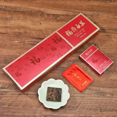 方便携带直供甜白寿眉饼干茶源头小方片一件福鼎老白茶