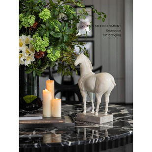 迷屿 别墅入户玄关大雕塑马桌面摆件办公室风水高级感软装饰品
