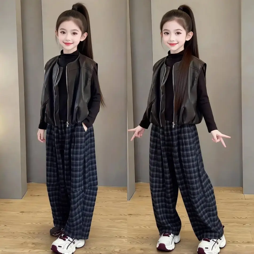 女童新款秋季2026套装春秋韩版外穿宽松皮马甲打底衫裤子三件套潮图片