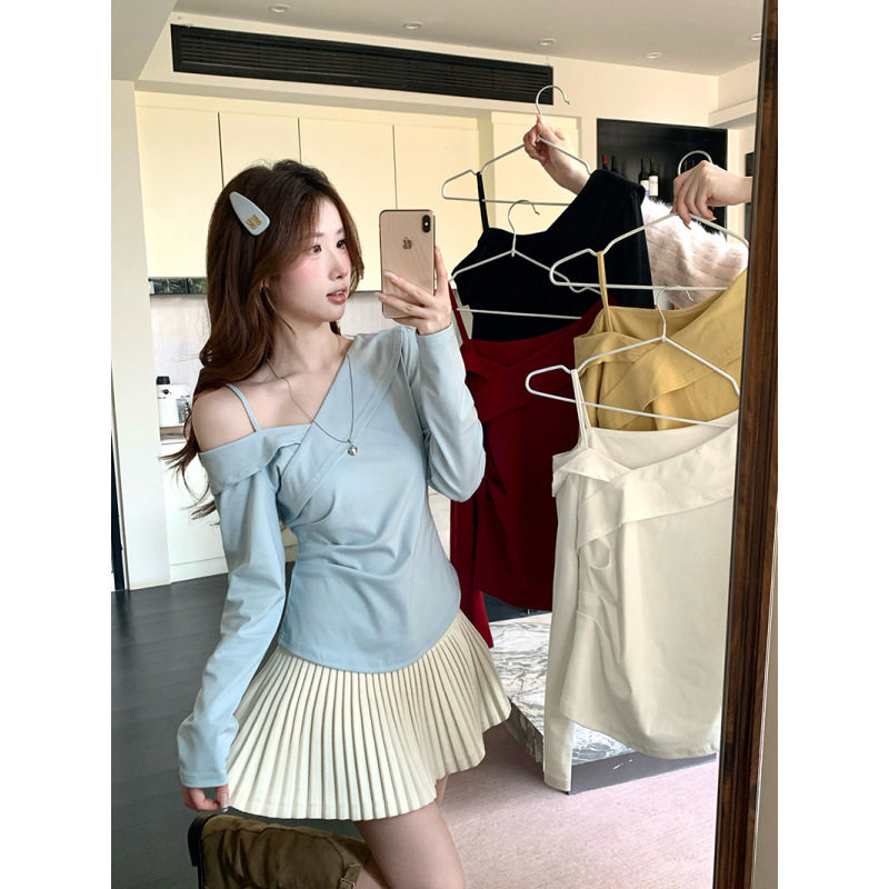 2026春装新款女纯欲甜美露肩修身显瘦长袖上衣