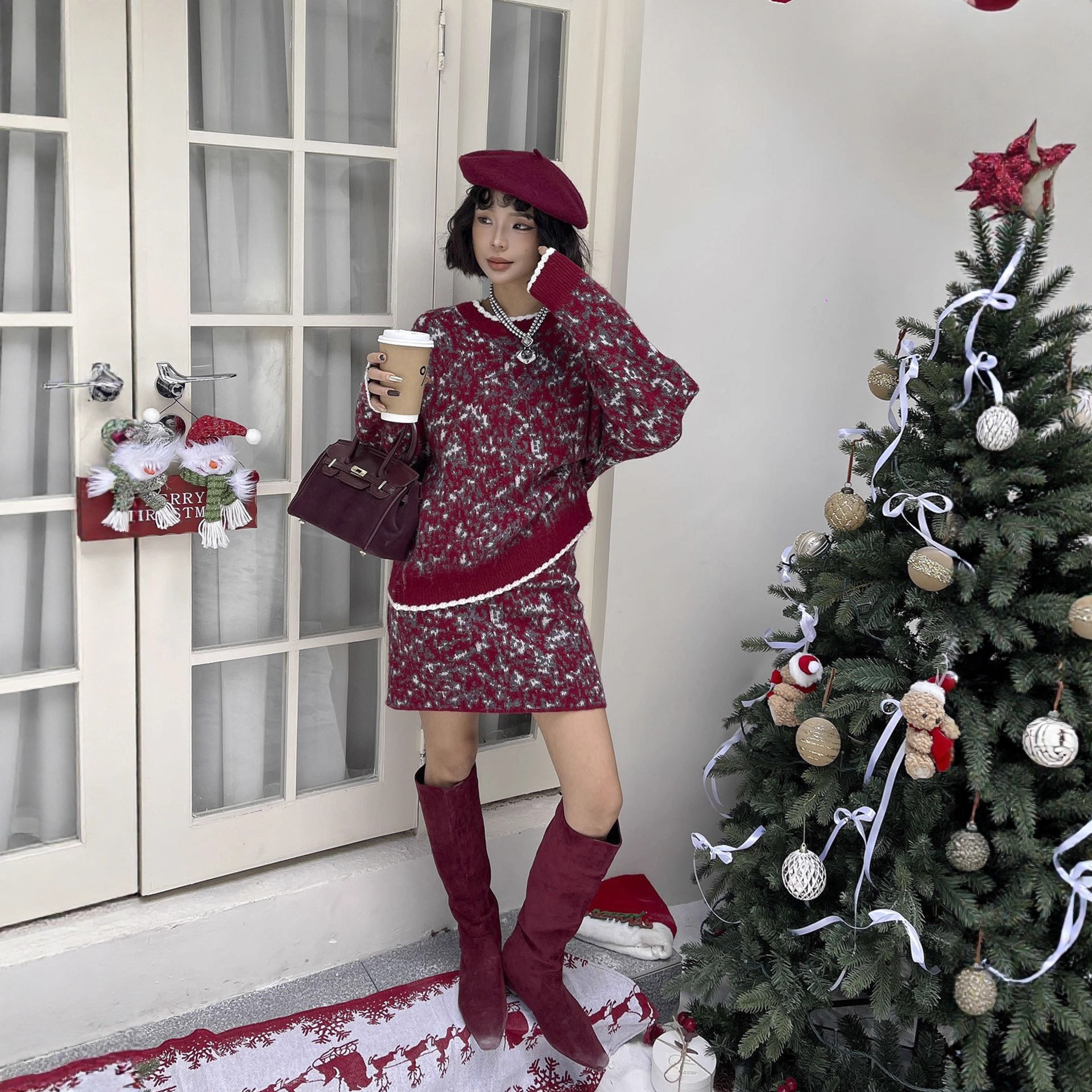 重工2025年水墨提花拉绒时尚针织套装圆领毛衣半身裙两件套