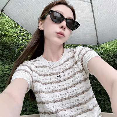 2026早春新款cha撞色条纹镂空气质名媛小香风圆领针织短袖女