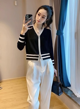 清仓捡漏~品牌外贸折扣黑色V领条纹针织毛衣女24春季短款拉链开衫