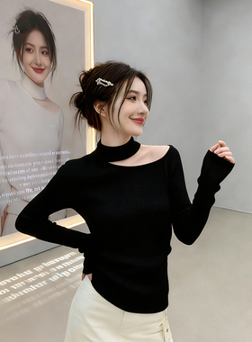 今年流行露锁骨女人味半高领羊毛针织衫女秋冬款设计感小心机上衣