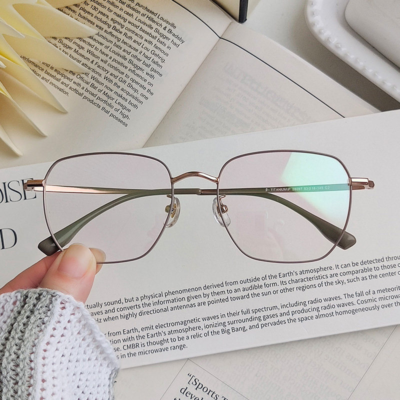 素颜眼镜防蓝光镜高级感可配近视