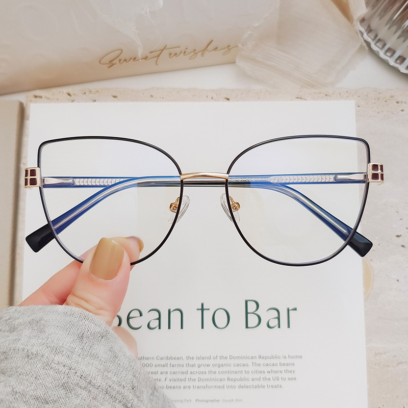 高级感素颜镜架度数可配防蓝光