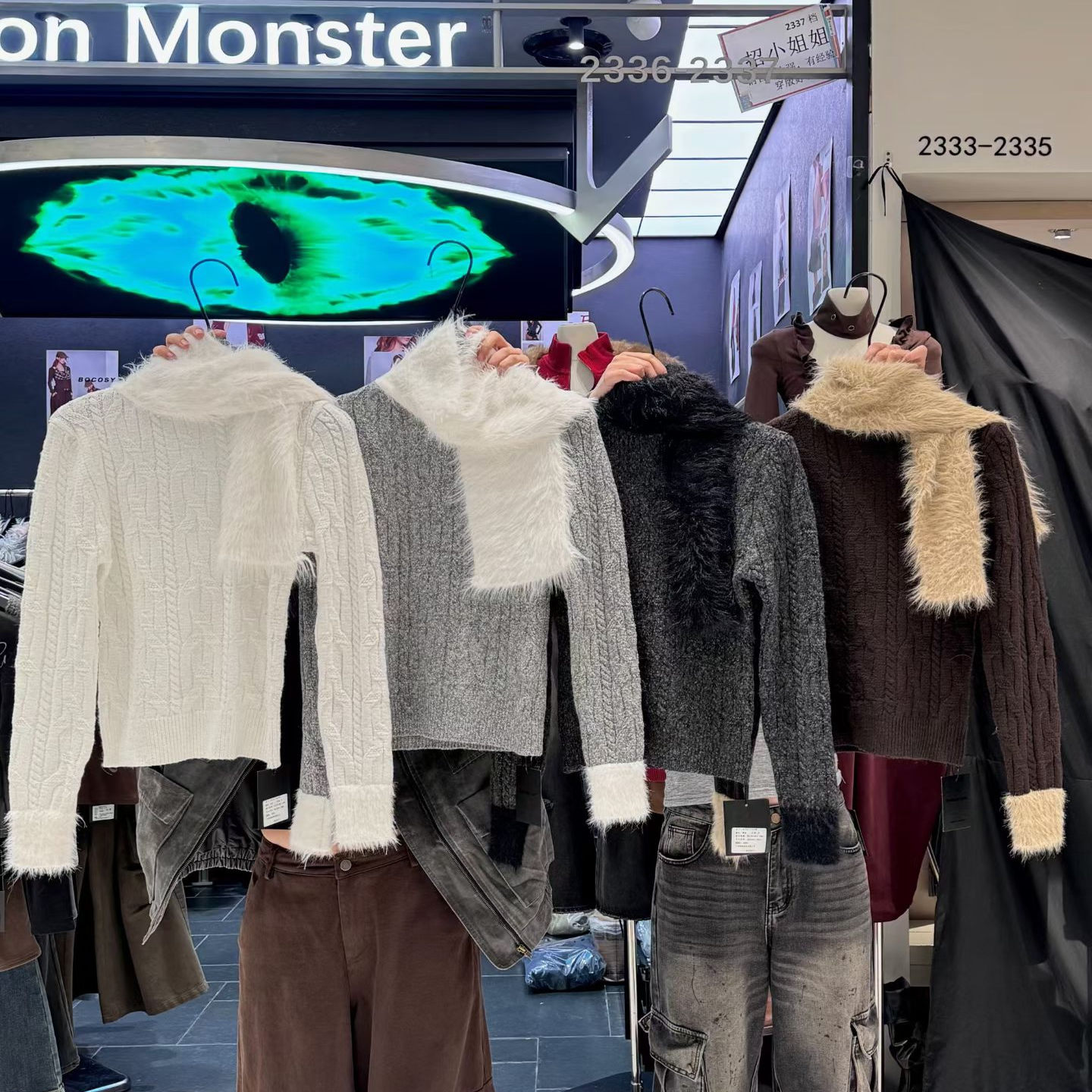 冬季极简麻花针织毛衣修身显瘦女