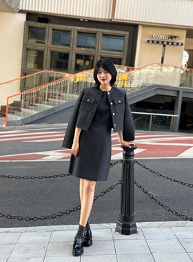 Theory女装粗花呢短夹克外套O0805108&圆领拼接连衣裙女O0805612