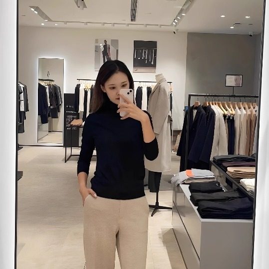 Theory高领纯色羊毛长袖针织衫