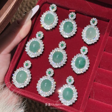 天然非洲翠项链新中式显贵超闪玉石首饰百搭石英质玉锁骨链首饰