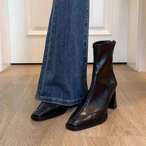 Sunday优h选法式复古拼接弹力瘦瘦靴百搭方头后拉链高跟短靴袜子