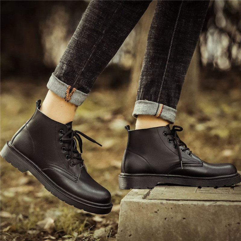真皮黑色高帮马丁靴帅气男百搭ins皮鞋英伦港风情侣机车韩版潮鞋