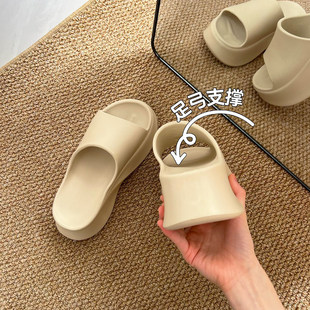足弓支撑拖鞋厚底女款2026新款凉拖鞋外穿防滑防臭耐磨eva高级感