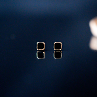 黑色小方糖银针耳钉小众设计珐琅耳饰高级感耳环轻奢高级感