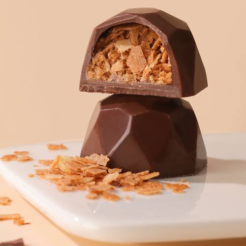 迪拜patchi姐妹款Veria牛奶碎饼干夹心巧克力高档礼盒零食新年送